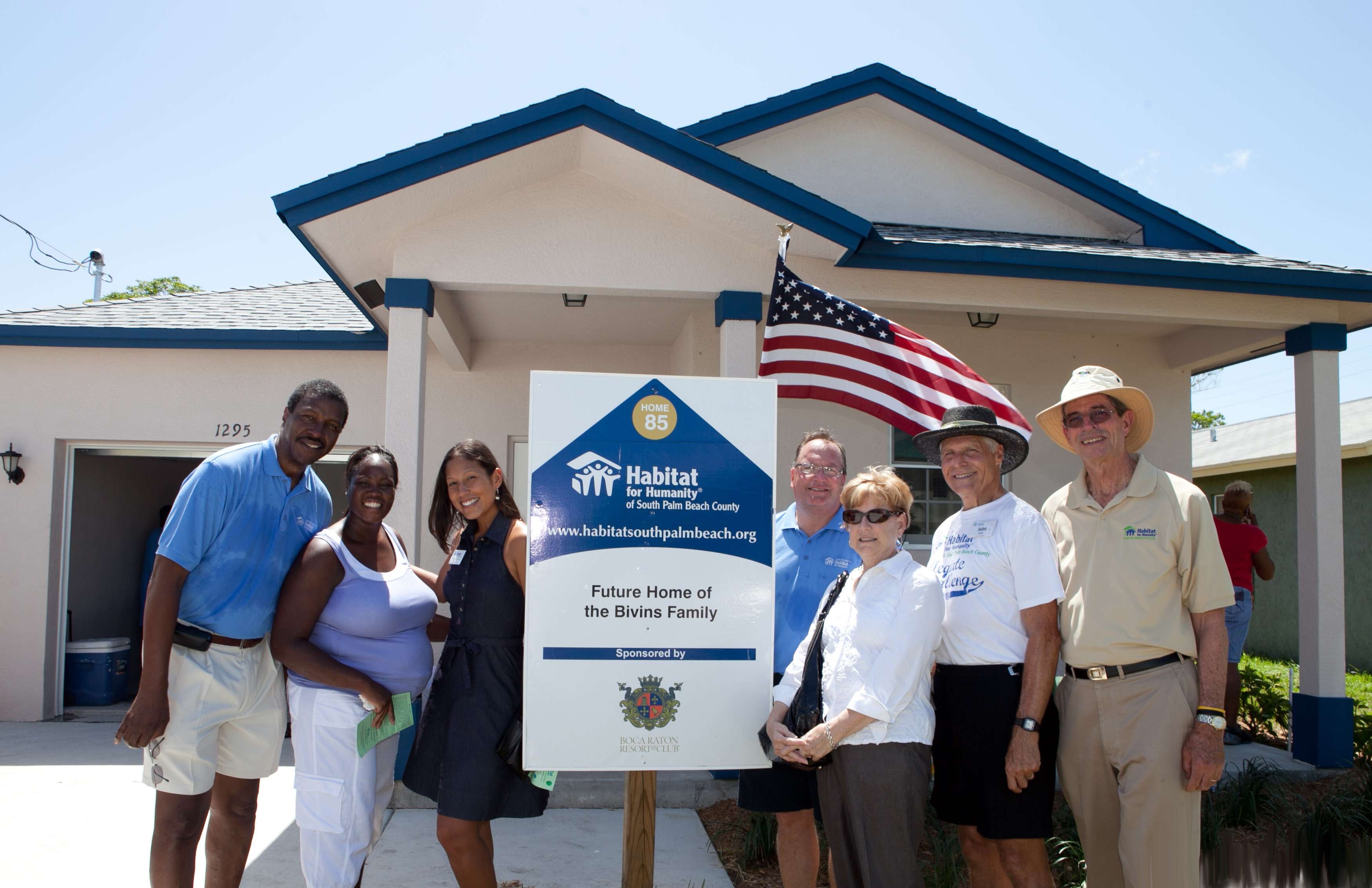 Mike Williams, Lacrecia Bivins, Michelle Morales, Mike Campbell, Aileen Laughlin, John Shelly, and Mike Owen