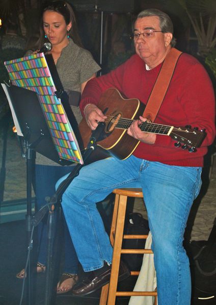Delray Beach Mayor Woodie McDuffie performs with daughter Danielle McDuffie.